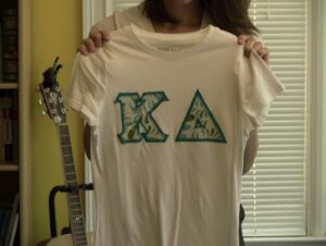 How To Make Greek Letter Shirts | Dulce Taylor